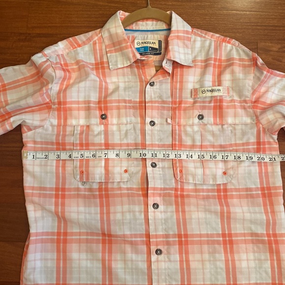 Magellan Fish Gear Mens Sz S Long Sleeve Relaxed Fit Vented Orange/Peach Plaid - Picture 12 of 16